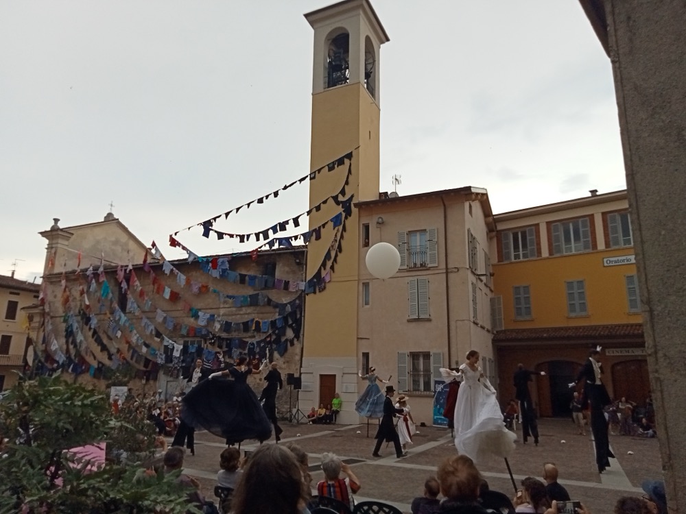 Reaching light. L_opera di Kaarina Kaikkonen a Brescia